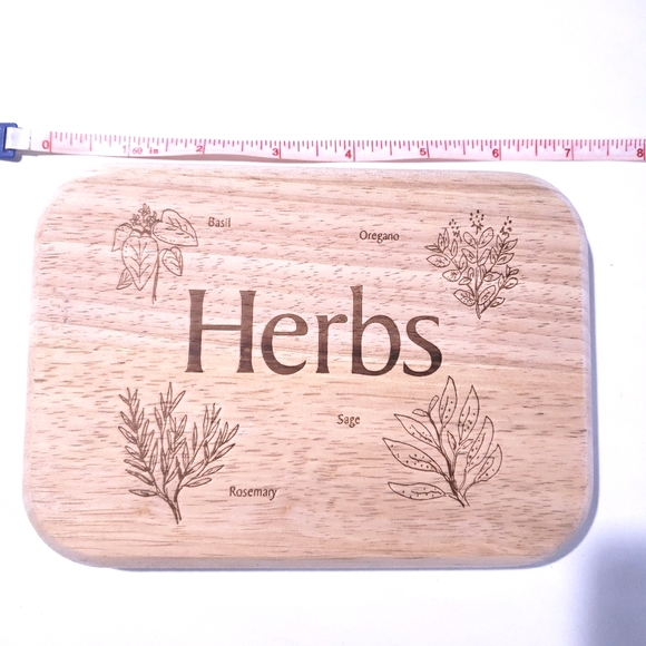 NWOT Cutting Board for Herbs Small Wooden - Picture 3 of 4